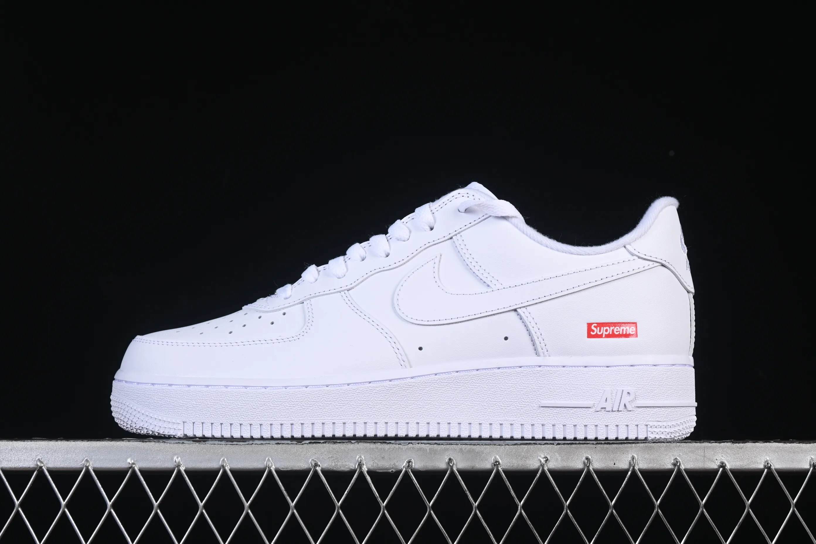 All categories Nk Air Force 1 Air Force series Nk Air Force 1 Low Air Force low-top GX foreign trade version Supreme x Nike Air Force 1'07 Low joint model Air Force 1 low-top casual sneakers CU9225-100